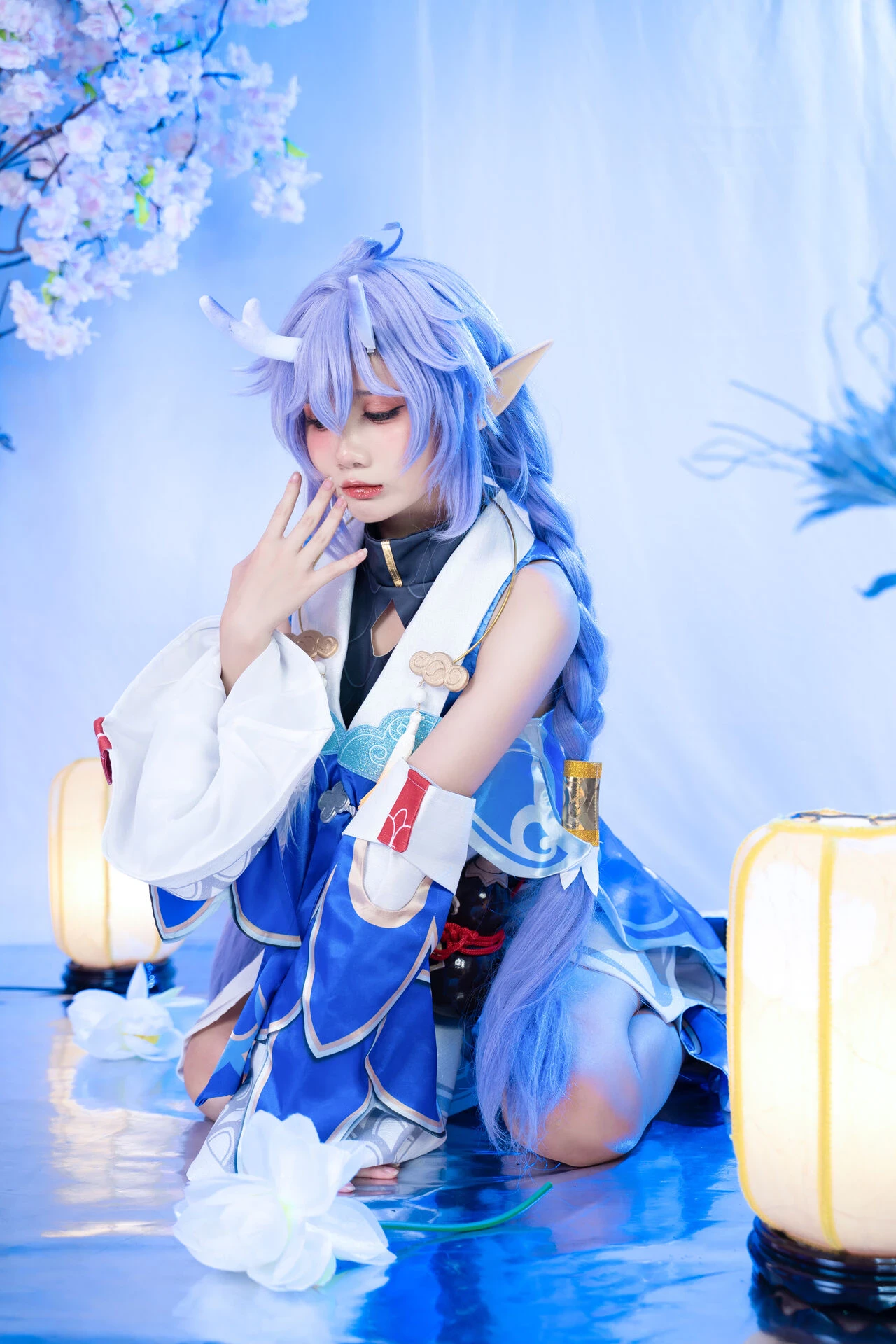 PoppaChan Cosplay Bailu - Honkai Star Rail tinh nghịch nhưng vẫn đầy dáng vẻ quyến rũ 